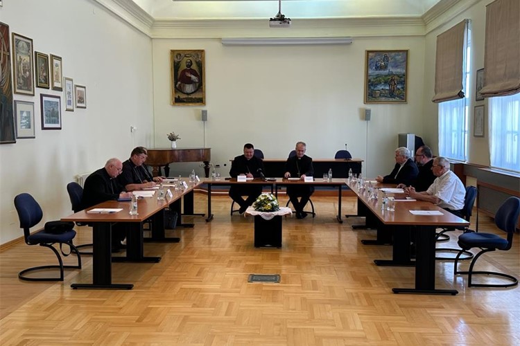 Priopćenje sa Šezdeset i osme sjednice biskupā Zagrebačke crkvene pokrajine